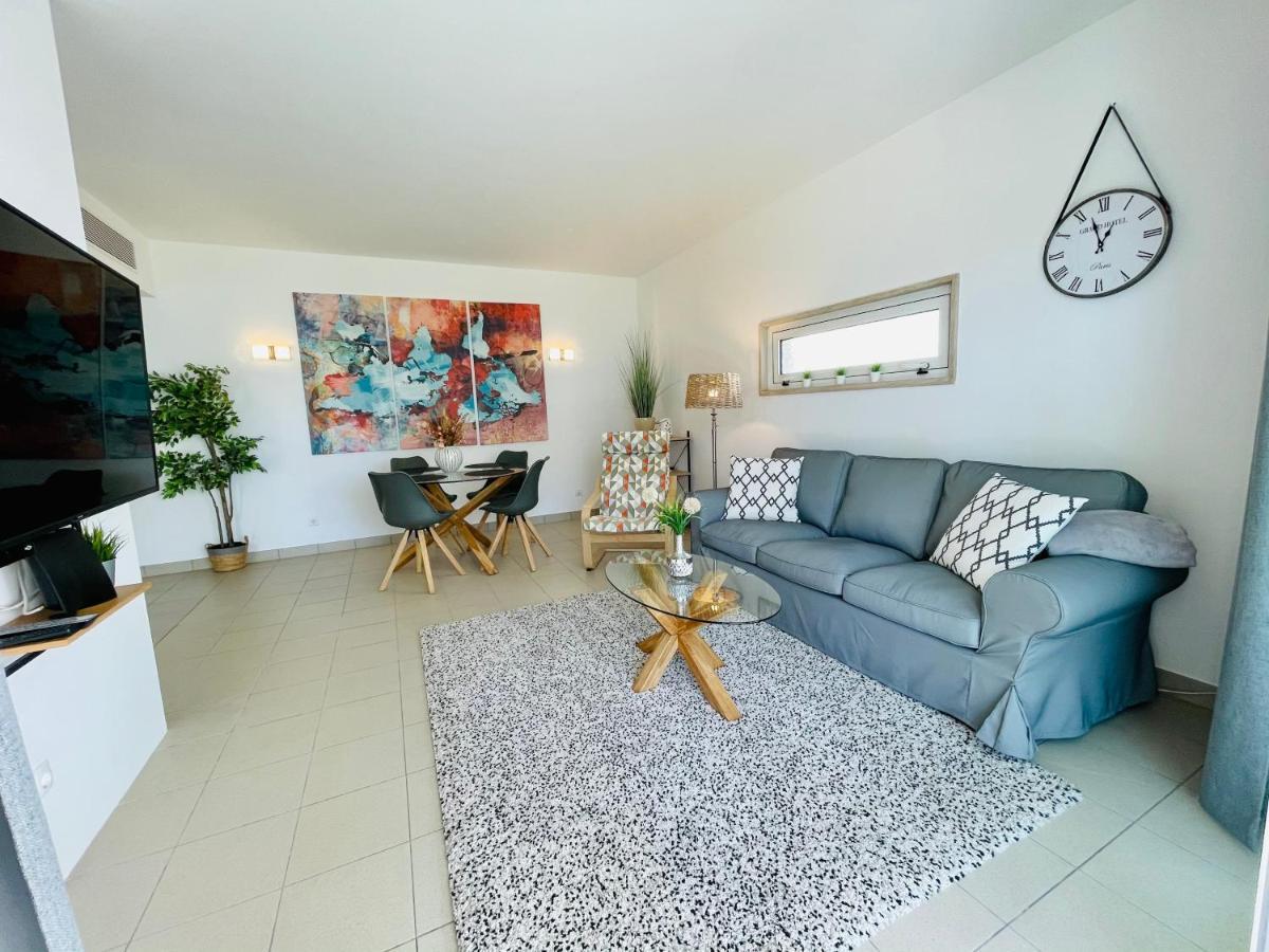 Angies Marina Apartment, Includes 2 Free Passes For The Marina Pool Lagos Ngoại thất bức ảnh